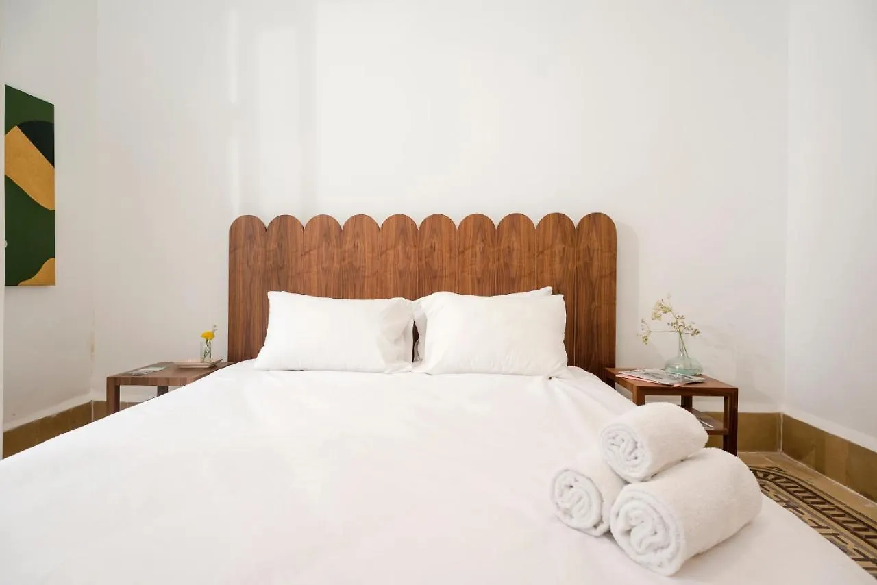 Gemmayzeh Traditional Apartments 베이루트 0*,  레바논