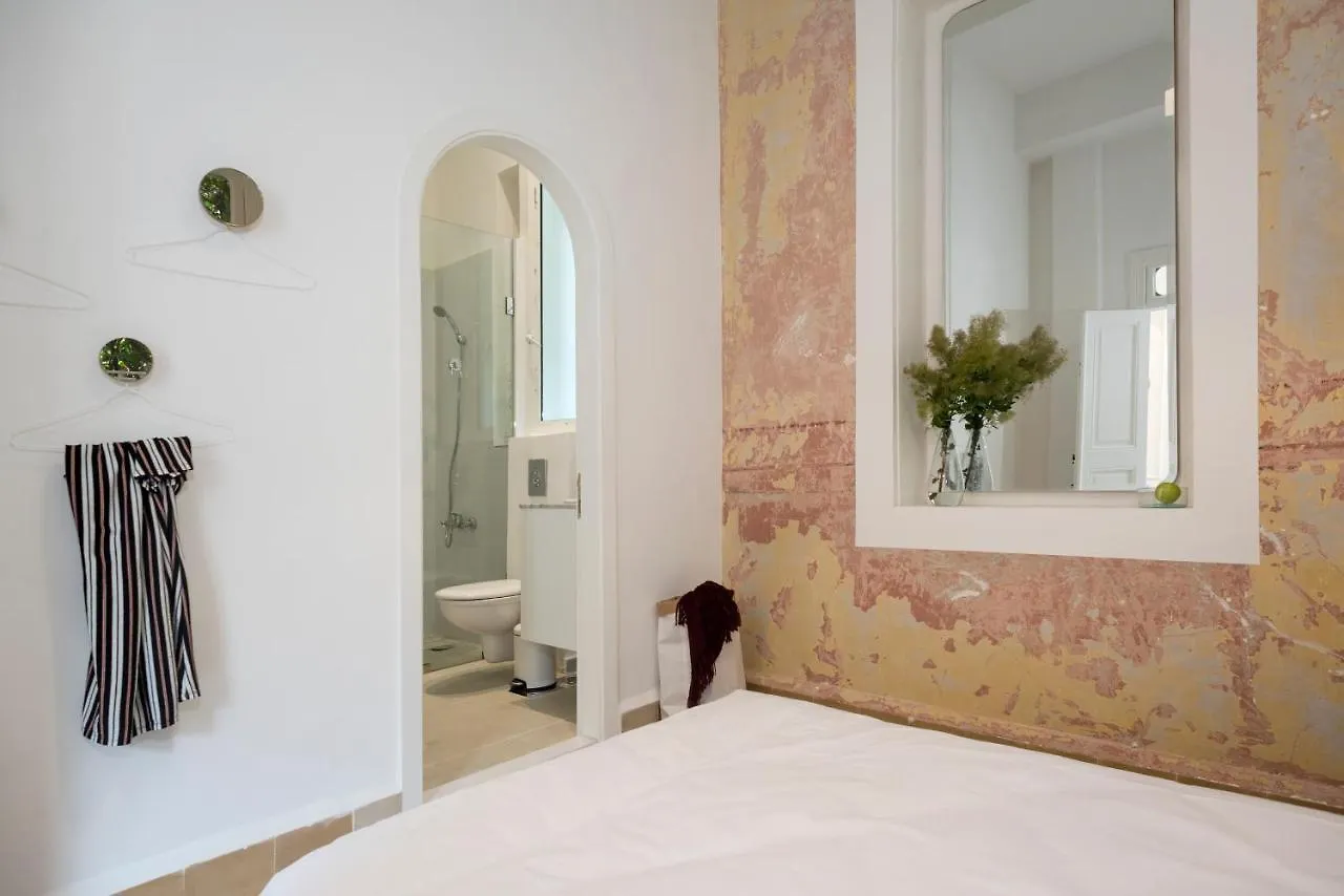 Gemmayzeh Traditional Apartments 베이루트 0*,  레바논