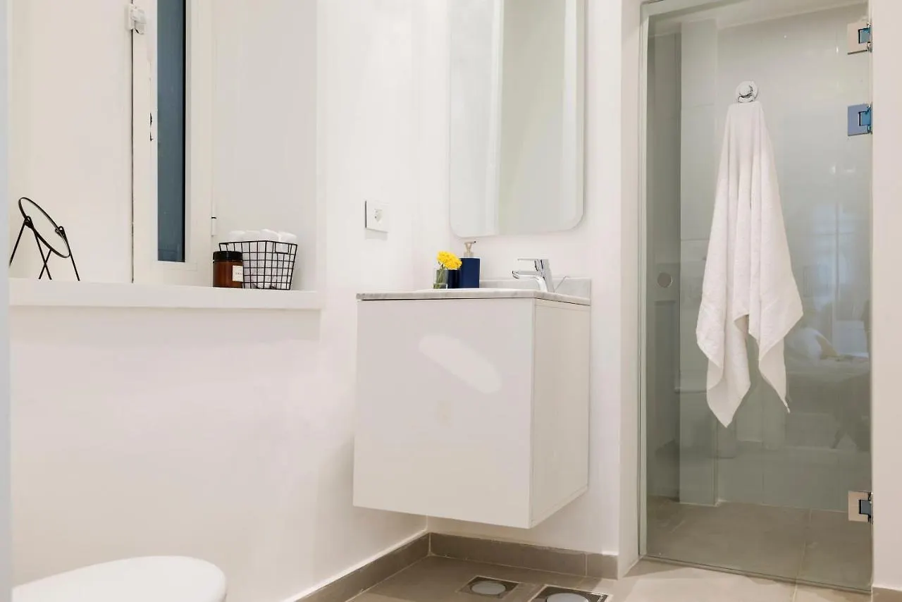 Gemmayzeh Traditional Apartments 베이루트